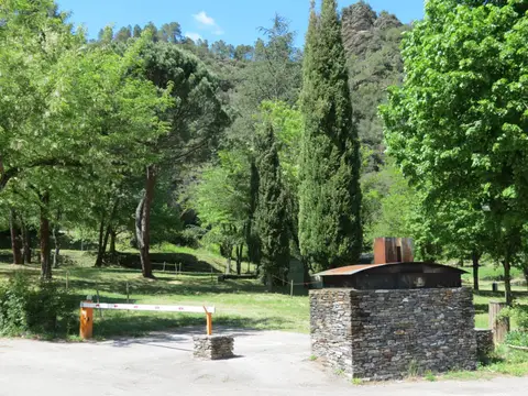 Village de Gîtes et Camping "Le Martinet"
