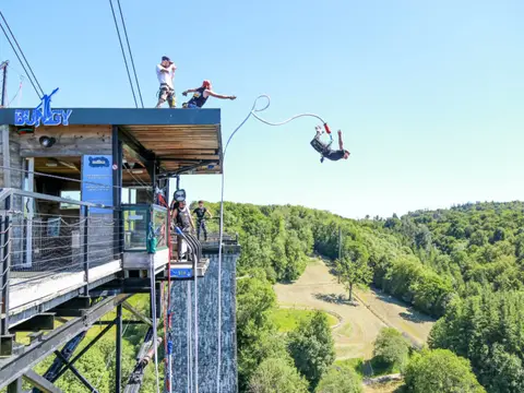 Aire de camping-cars communale de Condé-sur-Noireau