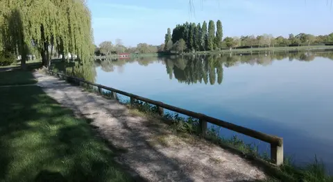 Camping intercommunal de La Chesnaie