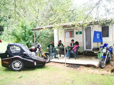 Camping motard Le relais des Sources