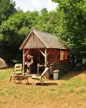 Charme Theater Camp