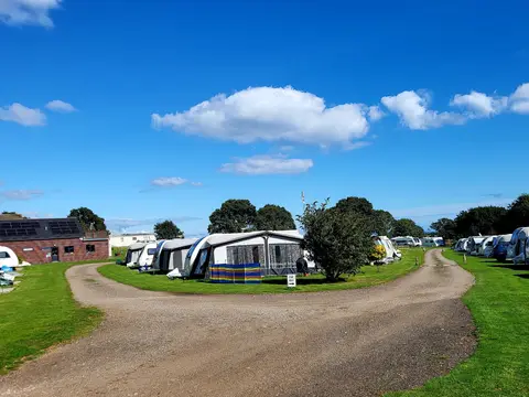 Pooh Cottage Holiday Park