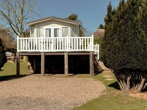 Pooh Cottage Holiday Park