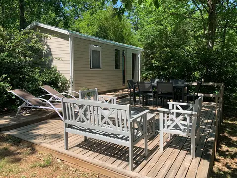 Camping Au Bois Joli