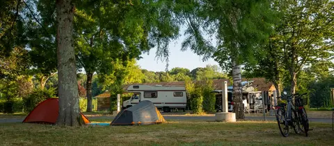 Camping Les Halles