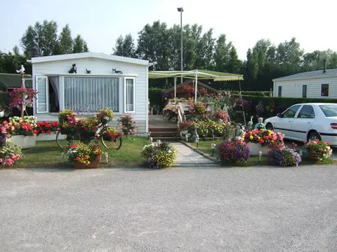 Camping Les Palmiers