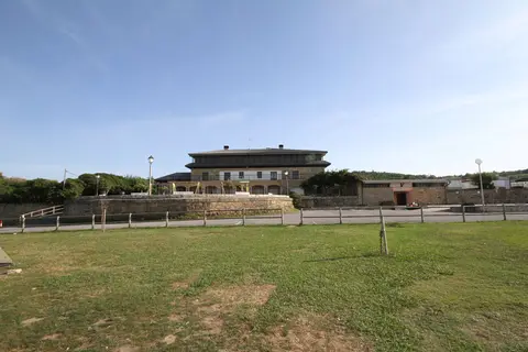 Camping Faro de Higuer
