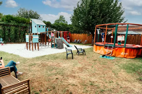 Camping Les Pins