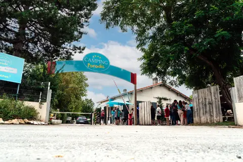 Camping Les Pins