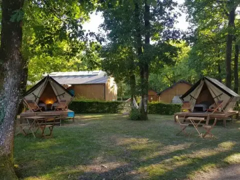 Camping Seasonova de la Forêt