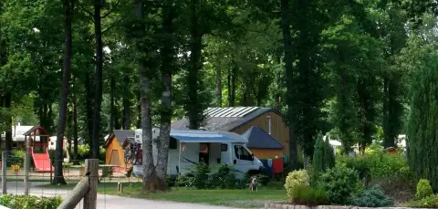 Camping Seasonova de la Forêt