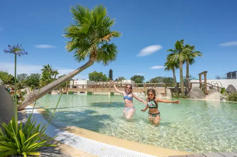 Camping Les Marsouins - Ciela Village