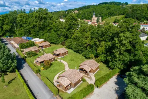 Flower Camping Le Château