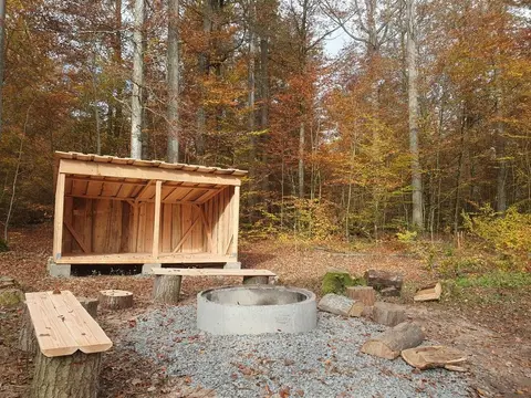 Katzentännig, Hundelshausen