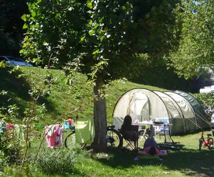 Camping Les Fougères - Auvergne