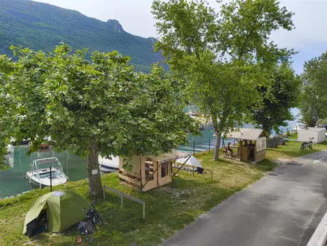 Camping de l'Île aux Cygnes