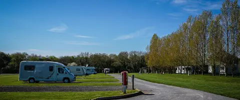 Sunnydale Farm Touring Park
