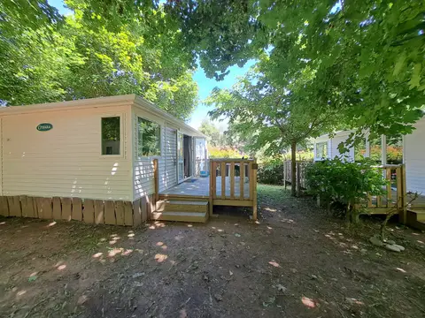 Camping la Vallée du Doux