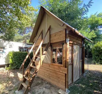 Camping la Vallée du Doux