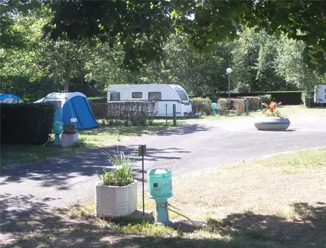 Camping municipal "Les Bords de Besbre"