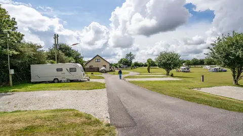 Veryan Camping And Caravanning Club Site