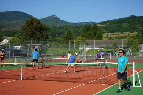 Camping CGU de Vic-sur-Cère