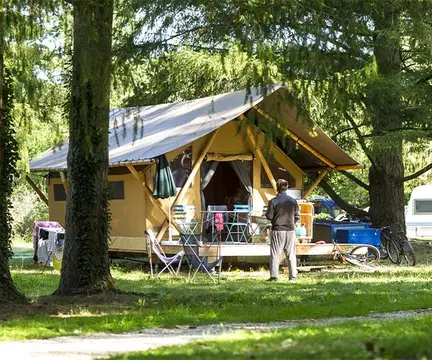 Camping Huttopia Les Châteaux