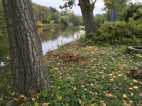 Zeltwiese Bootshaus Bad Dürrenberg