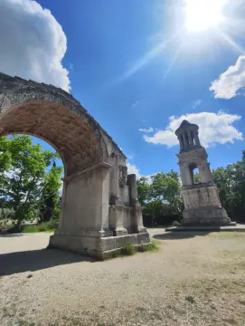 Camping Porte des Alpilles