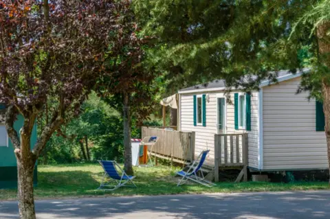 Camping Paradis Val de Coise