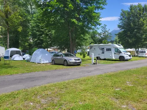 Camping le Péguère