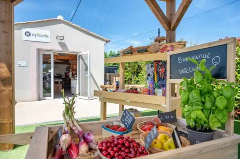 Camping Les Fontaines - Ciela Village - Vaucluse