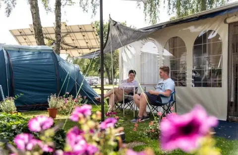 Camping De Binnenvaart