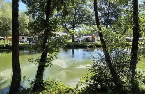 Camping De Binnenvaart