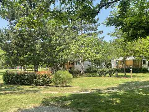 Camping Les Roux