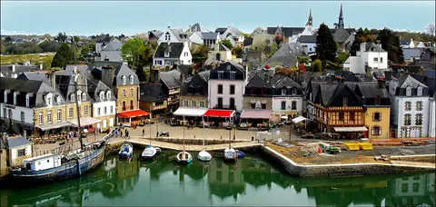 Les Ombrages