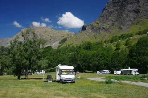 Camping Le Château de Rochetaillée