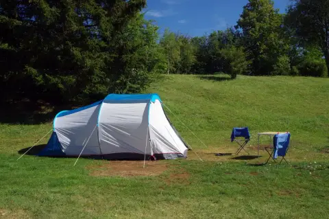 Camping Le Château de Rochetaillée