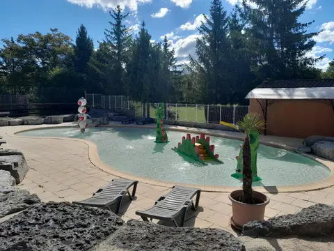 Camping Domaine du Cros d'Auzon