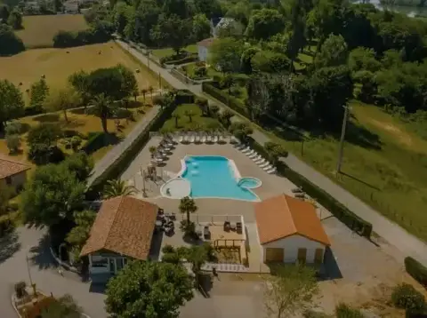 Camping de la ferme des 4 chênes