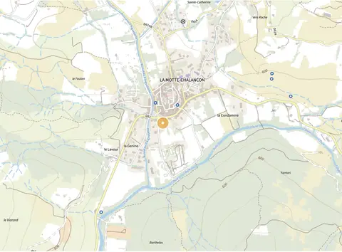 Le village