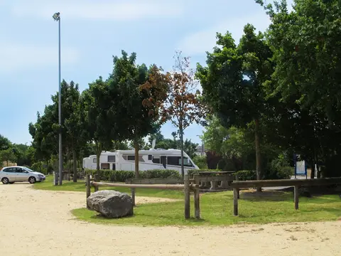 Aire de camping-car de Saint-Georges sur Loire