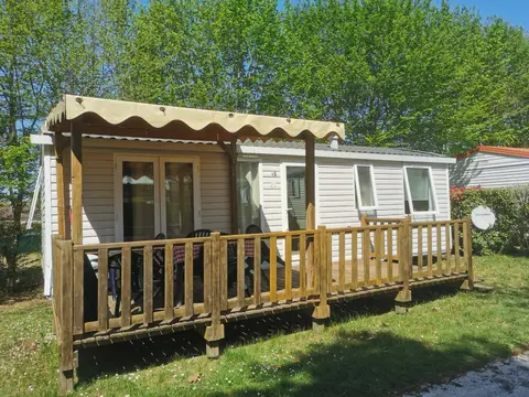 Camping Le Pontis