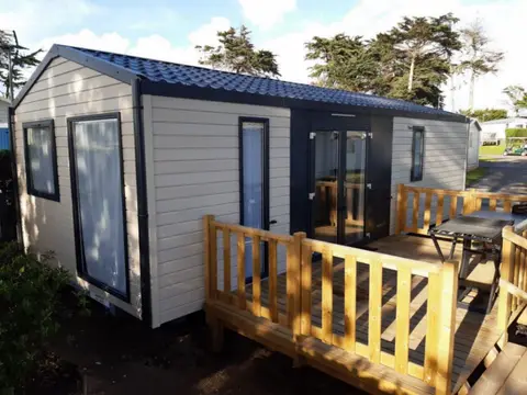 Camping des Chevrets