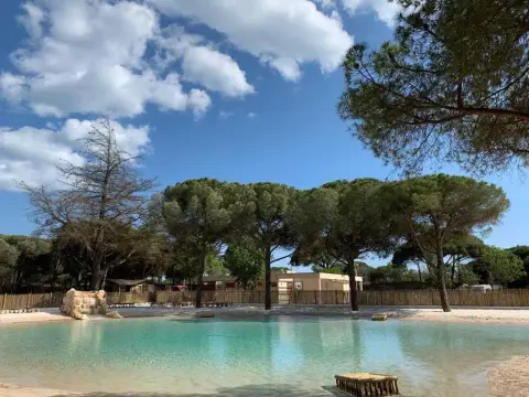 La Tamarissière