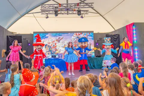 Camping La Loubine Sauveterre - Quartier Sauveterre