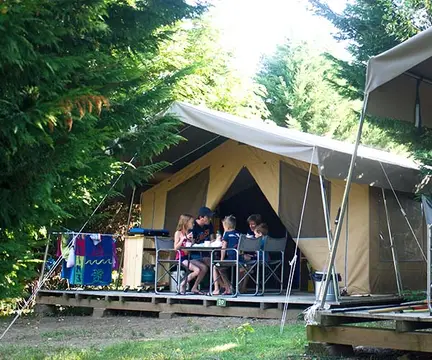 Camping Huttopia le Moulin