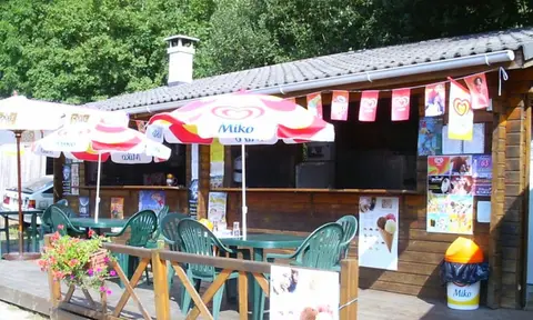 Camping Le Domaine Du Marais - Auvergne