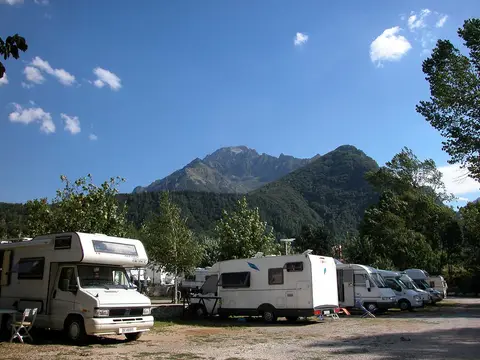 Area Camper Piscina di Entracque