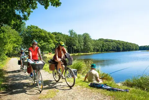 Camping l'Étang des Bois